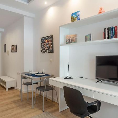 Brand New Apartment In אתונה מראה חיצוני תמונה