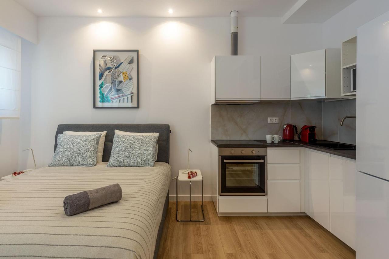 Brand New Apartment In אתונה מראה חיצוני תמונה
