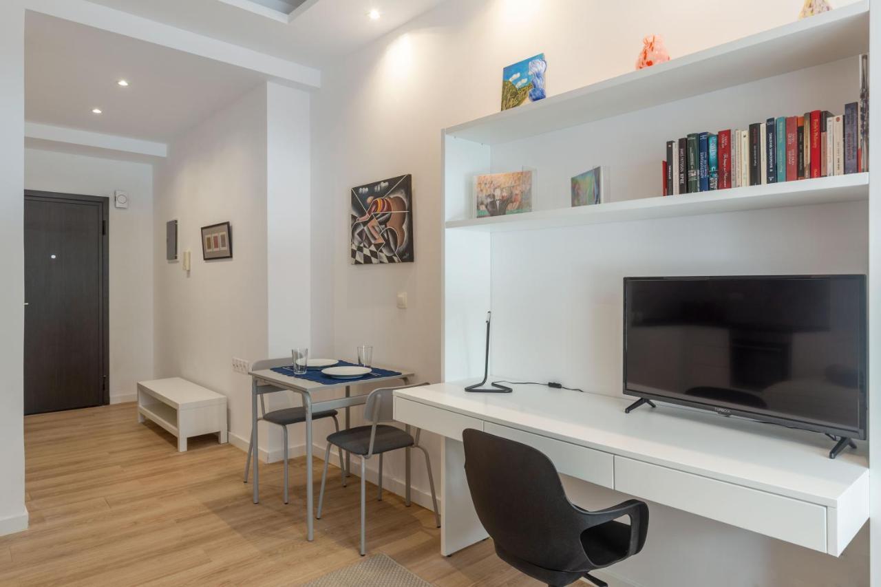 Brand New Apartment In אתונה מראה חיצוני תמונה